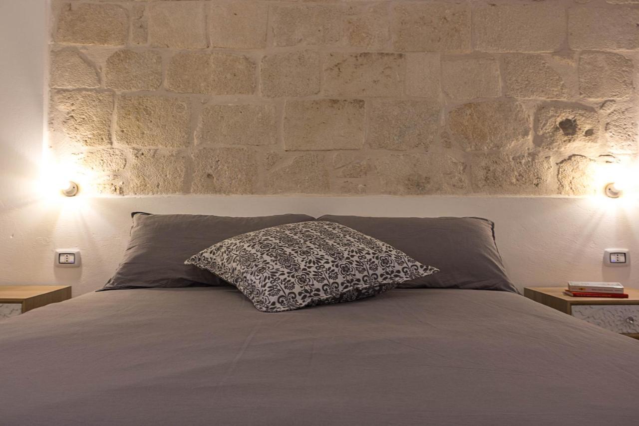 G25 Guesthouse Монополи Экстерьер фото